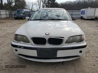 2004 BMW 3 Series 325xi with VIN WBAEU334X4PR14034, listed as a Copart auction lot 50216665 with 93,387 mi miles and Salvage title. Bid and sale history available at DreamBid. Image 5.