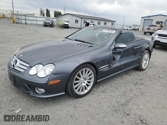 2008 Mercedes-Benz SL 550 with VIN WDBSK71FX8F141468, listed as a Copart auction lot 61036285 with 109,698 mi miles and Salvage title. Bid and sale history available at DreamBid. Image 1.