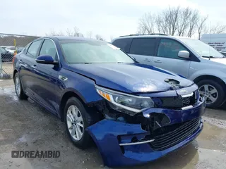 2017 Kia Optima LX with VIN 5XXGT4L39HG152100, listed as a IAAI auction lot 41953707 with 89,273 mi miles. Bid and sale history available at carsss.com. Image 1.