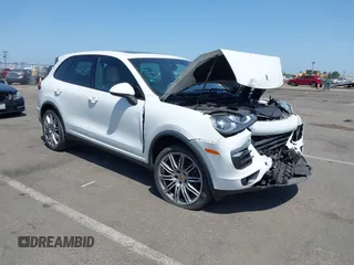 2016 Porsche Cayenne z VIN WP1AA2A22GKA37187, wystawiony jako IAAI lot #42406852 z przebiegiem 70 686 mil mil oraz . Historia ofert i sprzedaży dostępna na DreamBid. Obrazek 1.