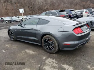 2022 Ford Mustang GT with VIN 1FA6P8CFXN5133790, listed as a Copart auction lot 42409463 with 3,572 mi miles. Bid and sale history available at carsss.com. Image 2.