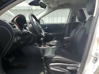 2020 Jeep Compass Trailhawk with VIN 3C4NJDDB1LT189240, listed as a Copart auction lot 57876235 with 70,309 mi miles and Salvage title. Bid and sale history available at DreamBid. Image 7.