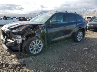 2021 Toyota Highlander Limited z VIN 5TDDZRBHXMS142566, wystawiony jako Copart lot #85579564 z przebiegiem 45 171 mil mil oraz Szkoda całkowita • Salvage title. Historia ofert i sprzedaży dostępna na DreamBid. Obrazek 1.