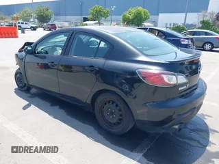 2010 Mazda 3 i Touring with VIN JM1BL1SG4A1212119, listed as a IAAI auction lot 42170712 with 184,520 mi miles and . Bid and sale history available at carsss.com. Image 3.