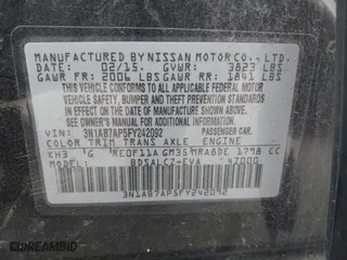 2015 Nissan Sentra S with VIN 3N1AB7AP5FY242092, listed as a IAAI auction lot 41319878 with 129,283 mi miles. Bid and sale history available at carsss.com. Image 9.