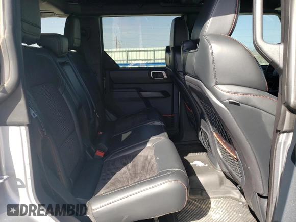 2024 Ford Bronco Raptor с VIN 1FMEE0RR4RLA49847, выставлен на аукционе Copart как лот 51948125 с пробегом 1 891 миль миль и Списание • Salvage title. История ставок и продаж доступна на DreamBid. Изображение 12.