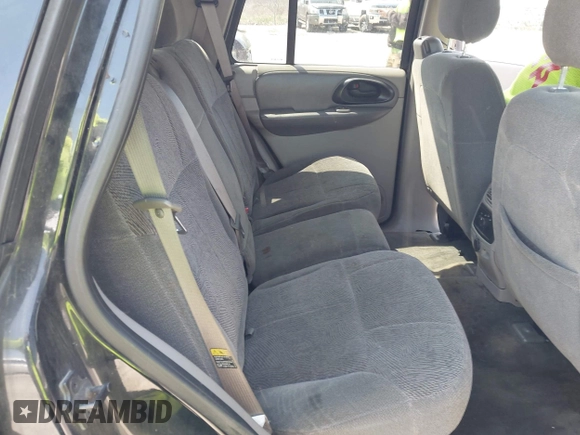 2003 Chevrolet TrailBlazer LTZ with VIN 1GNDT13S832352030, listed as a IAAI auction lot 42207699 with 240,986 mi miles and . Bid and sale history available at DreamBid. Image 8.