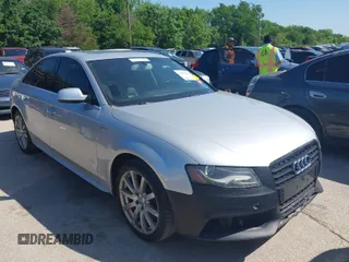 2012 Audi A4 2.0T Premium Plus with VIN WAUFFAFL4CN001656, listed as a IAAI auction lot 42098333 with 1 mi miles. Bid and sale history available at carsss.com. Image 1.