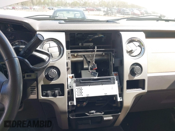 2014 Ford F-150 XL with VIN 1FTFX1EF3EFA91472, listed as a IAAI auction lot 42112651 with 1 mi miles. Bid and sale history available at carsss.com. Image 6.