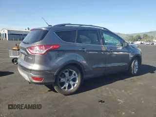 2013 Ford Escape SE с VIN 1FMCU0G98DUC62607, выставлен на аукционе Copart как лот 52754835 с пробегом Не указан миль и Списание • Salvage title. История ставок и продаж доступна на DreamBid. Изображение 3.