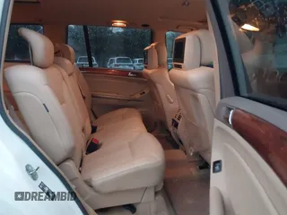 2008 Mercedes-Benz GL-Class 3.0L CDI with VIN 4JGBF22E18A435445, listed as a IAAI auction lot 41027515 with 191,459 mi miles. Bid and sale history available at carsss.com. Image 8.