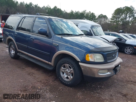 1998 Ford Expedition XLT with VIN 1FMRU17L1WLA99979, listed as a IAAI auction lot 41569667 with 215,937 mi miles. Bid and sale history available at carsss.com. Image 1.