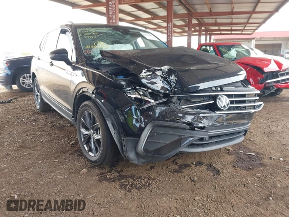 2022 Volkswagen Tiguan SE with VIN 3VV3B7AX4NM109997, listed as a IAAI auction lot 41906297 with 62,692 mi miles and . Bid and sale history available at DreamBid. Image 1.