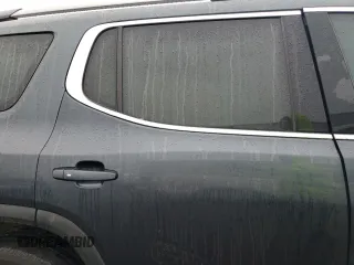 2019 GMC Acadia SLT with VIN 1GKKNULSXKZ130692, listed as a Copart auction lot 82699424 with Not Provided miles and Salvage Title. Bid and sale history available at carsss.com. Image 10.