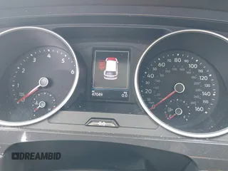 2021 Volkswagen Tiguan S z VIN 3VV1B7AX7MM116609, wystawiony jako IAAI lot #42206016 z przebiegiem 47 049 mil mil oraz . Historia ofert i sprzedaży dostępna na DreamBid. Obrazek 7.