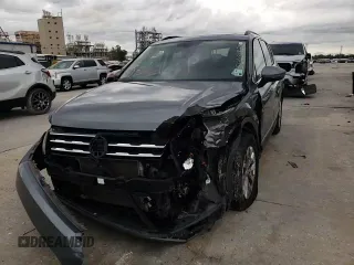 2018 Volkswagen Tiguan SEL with VIN 3VV3B7AX7JM005708, listed as a Copart auction lot 56431835 with 53,957 mi miles and Salvage title. Bid and sale history available at DreamBid. Image 14.