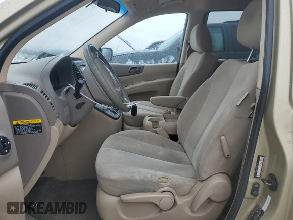 2009 Kia Sedona LX with VIN KNDMB233296311792, listed as a Copart auction lot 46840225 with 211,131 mi miles and Clean Title. Bid and sale history available at carsss.com. Image 7.