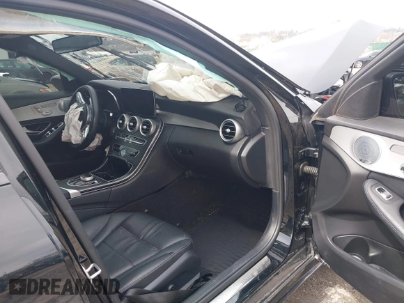 2019 Mercedes-Benz C C 300 with VIN 55SWF8EB5KU321410, listed as a IAAI auction lot 41951332 with Not Provided miles. Bid and sale history available at carsss.com. Image 5.
