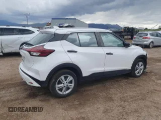 2023 Nissan Kicks S z VIN 3N1CP5BV2PL512339, wystawiony jako Copart lot #59963495 z przebiegiem 93 214 mil mil oraz Czysty tytuł • Clean title. Historia ofert i sprzedaży dostępna na DreamBid. Obrazek 3.