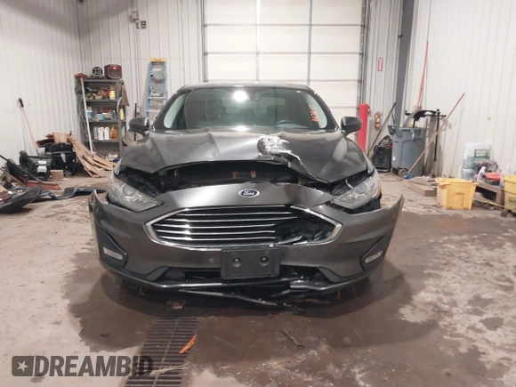 2019 Ford Fusion SE with VIN 3FA6P0HD9KR103813, listed as a IAAI auction lot 41471645 with 89,249 mi miles and . Bid and sale history available at carsss.com. Image 12.