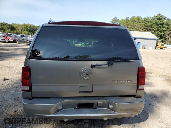 2002 Cadillac Escalade with VIN 1GYEK63N12R102443, listed as a Copart auction lot 53134135 with 241,389 mi miles and Non repairable. Bid and sale history available at DreamBid. Image 6.