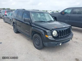 2015 Jeep Patriot Sport with VIN 1C4NJPBB1FD274478, listed as a IAAI auction lot 42123914 with 118,727 mi miles. Bid and sale history available at carsss.com. Image 1.
