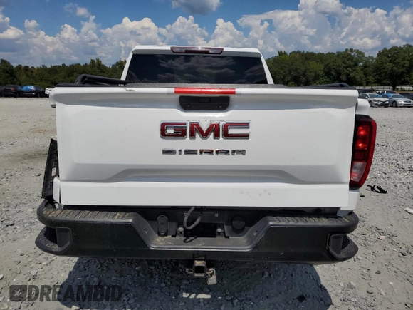 2019 GMC Sierra 1500 with VIN 3GTP8AEF0KG169945, listed as a Copart auction lot 69431164 with 156,160 mi miles and Salvage Title. Bid and sale history available at DreamBid. Image 6.