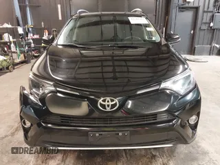2016 Toyota RAV4 XLE z VIN 2T3RFREV5GW450313, wystawiony jako IAAI lot #42341363 z przebiegiem 68 761 mil mil oraz . Historia ofert i sprzedaży dostępna na DreamBid. Obrazek 13.