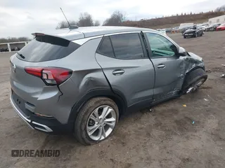 2023 Buick Encore GX Preferred с VIN KL4MMCSL7PB164515, выставлен на аукционе IAAI как лот 41228824 с пробегом 12 431 миль миль и . История ставок и продаж доступна на DreamBid. Изображение 4.