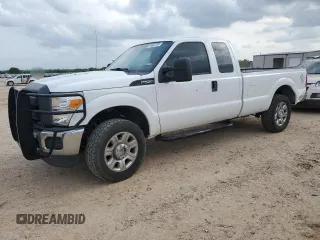 2015 Ford F-250 XLT z VIN 1FT7X2B68FEB55897, wystawiony jako Copart lot #54663105 z przebiegiem 65 128 mil mil oraz Czysty tytuł • Clean title. Historia ofert i sprzedaży dostępna na DreamBid. Obrazek 1.