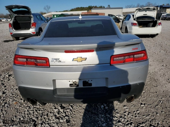 2015 Chevrolet Camaro SS with VIN 2G1FK1EJ4F9266107, listed as a Copart auction lot 86347574 with 56,947 mi miles and Salvage Title. Bid and sale history available at carsss.com. Image 6.
