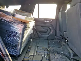 2021 Chevrolet Tahoe Commercial z VIN 1GNSCLED6MR286927, wystawiony jako Copart lot #49970565 z przebiegiem 99 471 mil mil oraz Szkoda całkowita • Salvage title. Historia ofert i sprzedaży dostępna na DreamBid. Obrazek 11.