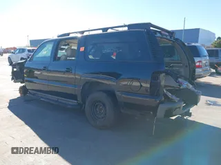 2004 Chevrolet Suburban Z71 with VIN 3GNFK16T34G158501, listed as a IAAI auction lot 40983927 with 1 mi miles. Bid and sale history available at carsss.com. Image 3.