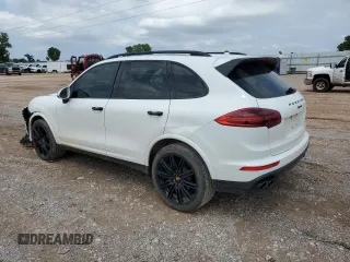 2017 Porsche Cayenne z VIN WP1AA2A22HKA92370, wystawiony jako Copart lot #61361295 z przebiegiem 86 204 mil mil oraz Szkoda całkowita • Salvage title. Historia ofert i sprzedaży dostępna na DreamBid. Obrazek 2.