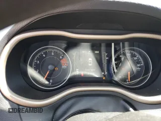 2018 Jeep Cherokee Latitude with VIN 1C4PJLCB2JD540602, listed as a Copart auction lot 52981495 with 113,165 mi miles and Salvage Title. Bid and sale history available at carsss.com. Image 9.