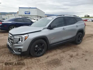 2024 GMC Terrain AT4 z VIN 3GKALYEG1RL166130, wystawiony jako Copart lot #59557515 z przebiegiem 15 319 mil mil oraz Szkoda całkowita • Salvage title. Historia ofert i sprzedaży dostępna na DreamBid. Obrazek 1.