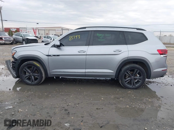 2021 Volkswagen Atlas SE with VIN 1V2RR2CA8MC534539, listed as a IAAI auction lot 42085193 with 43,390 mi miles and . Bid and sale history available at DreamBid. Image 14.