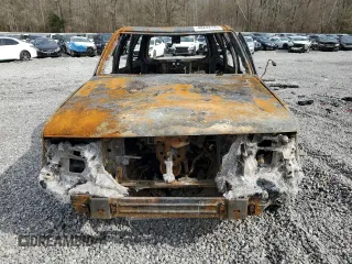 2001 Ford Explorer XLS with VIN 1FMZU72E11ZA28427, listed as a Copart auction lot 48242155 with Not provided miles and Non repairable. Bid and sale history available at DreamBid. Image 5.