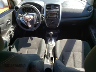 2017 Nissan Versa SV z VIN 3N1CN7AP3HL892930, wystawiony jako Copart lot #49654465 z przebiegiem 70 782 mil mil oraz Szkoda całkowita • Salvage title. Historia ofert i sprzedaży dostępna na DreamBid. Obrazek 8.