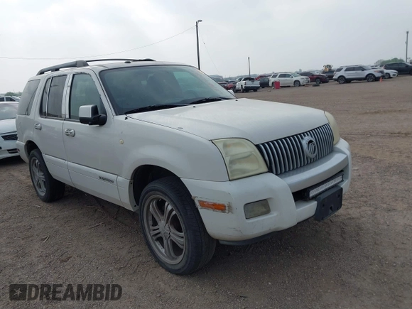 2009 Mercury Mountaineer with VIN 4M2EU37E69UJ01928, listed as a IAAI auction lot 41764285 with 161,561 mi miles. Bid and sale history available at carsss.com. Image 1.