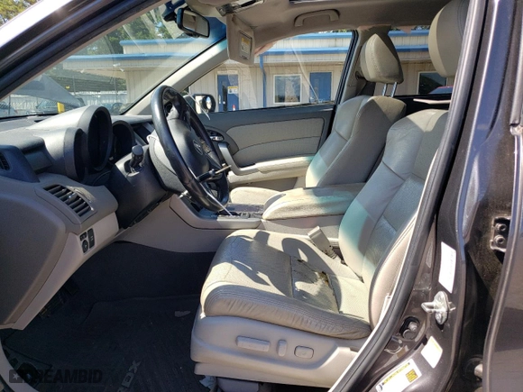 2010 Acura RDX Tech Pkg with VIN 5J8TB2H55AA003279, listed as a Copart auction lot 67151524 with 175,024 mi miles and Salvage Title. Bid and sale history available at carsss.com. Image 7.