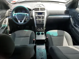 2015 Ford Police Interceptor Utility z VIN 1FM5K8AT8FGA16059, wystawiony jako Copart lot #58584065 z przebiegiem 137 342 mil mil oraz Tytuł czysty. Historia ofert i sprzedaży dostępna na DreamBid. Obrazek 8.