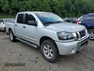 2013 Nissan Titan SV with VIN 1N6AA0EC6DN302015, listed as a Copart auction lot 42545235 with 242,993 mi miles and Non repairable. Bid and sale history available at DreamBid. Image 4.