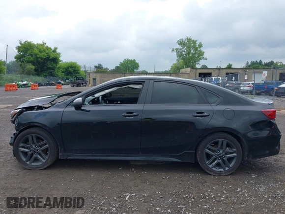 2021 Kia Forte GT-Line с VIN 3KPF34AD3ME405910, выставлен на аукционе IAAI как лот 42626845 с пробегом 39 540 миль миль и . История ставок и продаж доступна на DreamBid. Изображение 15.