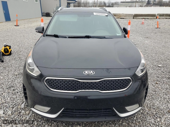 2017 Kia Niro EX with VIN KNDCC3LC5H5069549, listed as a Copart auction lot 52668805 with 177,472 mi miles and Clean Title. Bid and sale history available at carsss.com. Image 5.