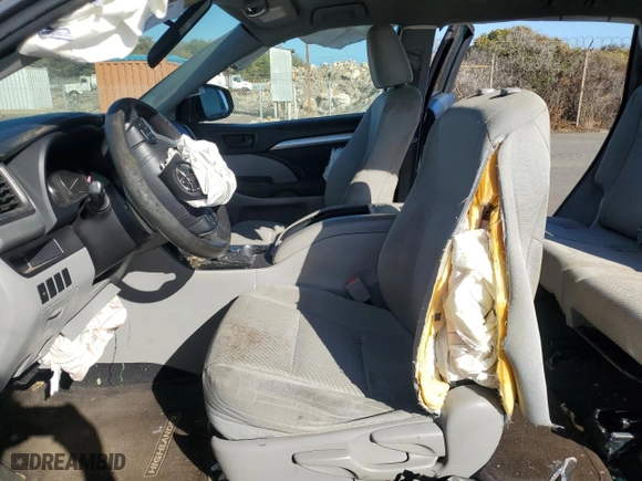 2016 Toyota Highlander LE with VIN 5TDZARFH5GS018426, listed as a Copart auction lot 42460615 with 103,063 mi miles and Salvage Title. Bid and sale history available at carsss.com. Image 7.