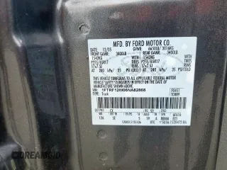 2006 Ford F-150 XL с VIN 1FTRF12W06NA82868, выставлен на аукционе Copart как лот 51692405 с пробегом 230 789 миль миль и Списание • Salvage title. История ставок и продаж доступна на DreamBid. Изображение 12.