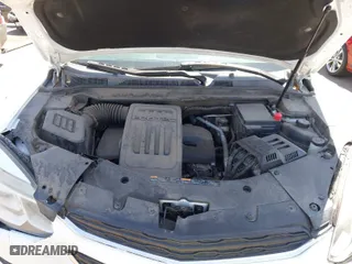 2017 Chevrolet Equinox LS with VIN 2GNFLEEK5H6134988, listed as a IAAI auction lot 41998031 with 57,167 mi miles. Bid and sale history available at carsss.com. Image 10.