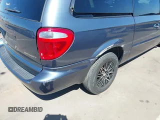 2001 Dodge Caravan Sport with VIN 2B4GP44351R298698, listed as a IAAI auction lot 42035781 with 203,496 mi miles and . Bid and sale history available at DreamBid. Image 17.