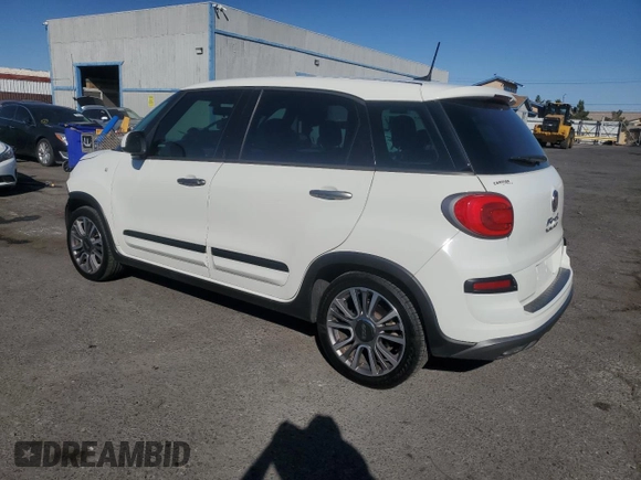 2019 FIAT 500L Trekking with VIN ZFBNFADH3KZ042173, listed as a Copart auction lot 73192904 with 51,624 mi miles and Salvage Title. Bid and sale history available at carsss.com. Image 2.
